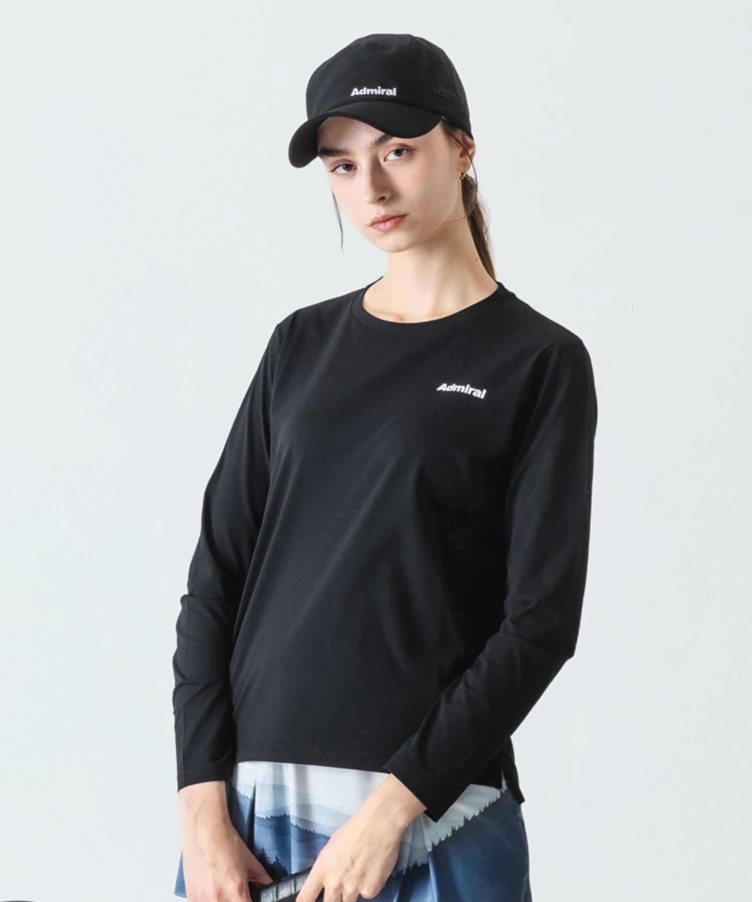 アドミラル　admiral 長袖 Tシャツ　ミニマムL/S TEE アドミラル(Admiral) ウェア（レディース） ]サイドスリットヘム