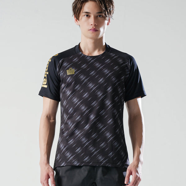 0303_0086_UAT00266_600x600_cro