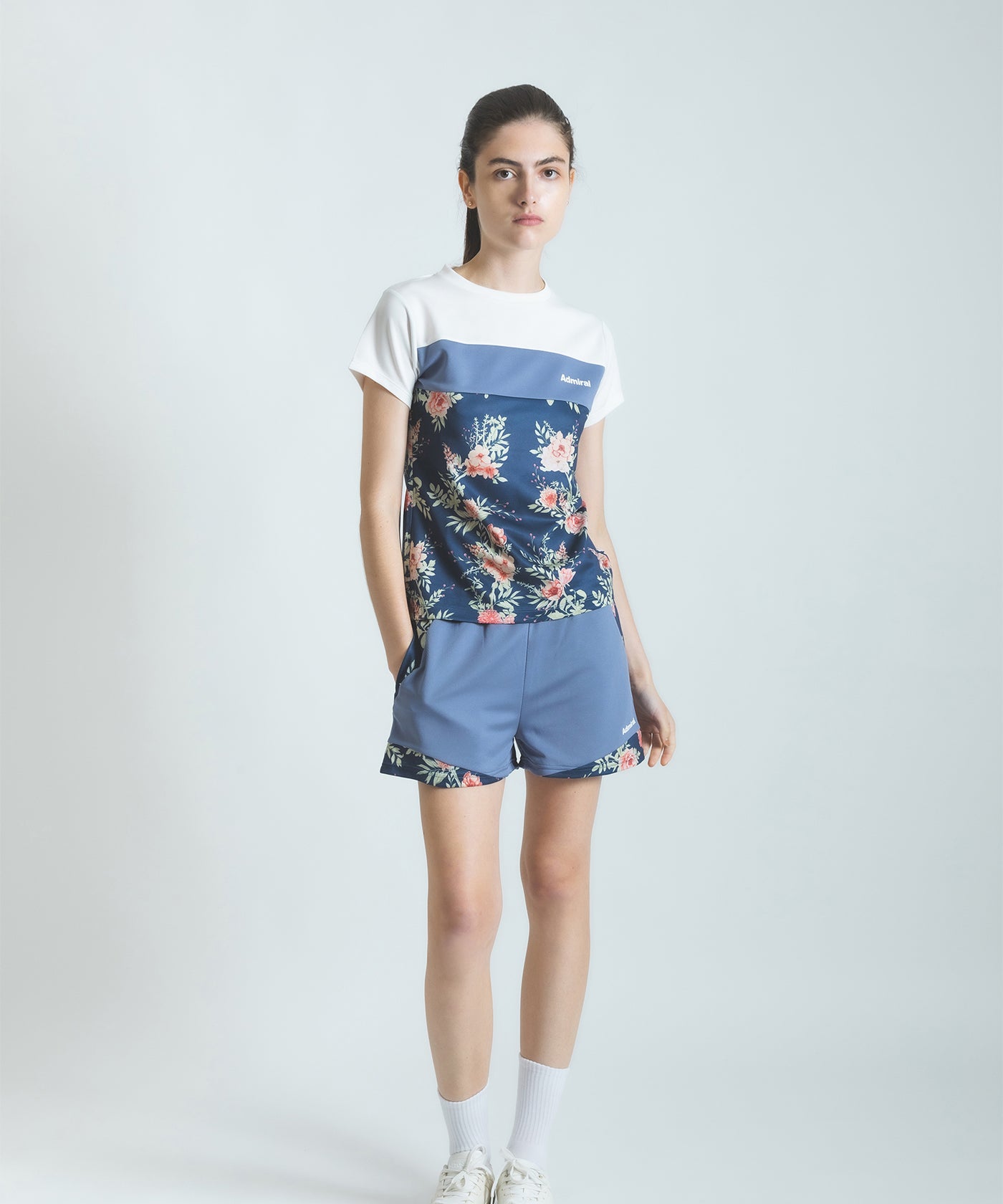 アドミラル テニス レディース フロントラインフラワーTEE ATLA512 フロントラインフラワーTEE ATLA512 – ADMIRAL