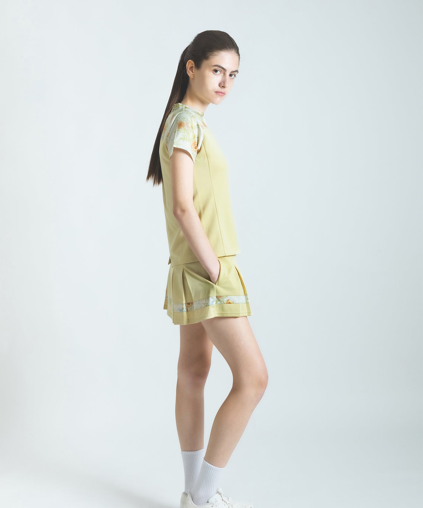 バックスリットフラワーTEE ATLA513 – ADMIRAL