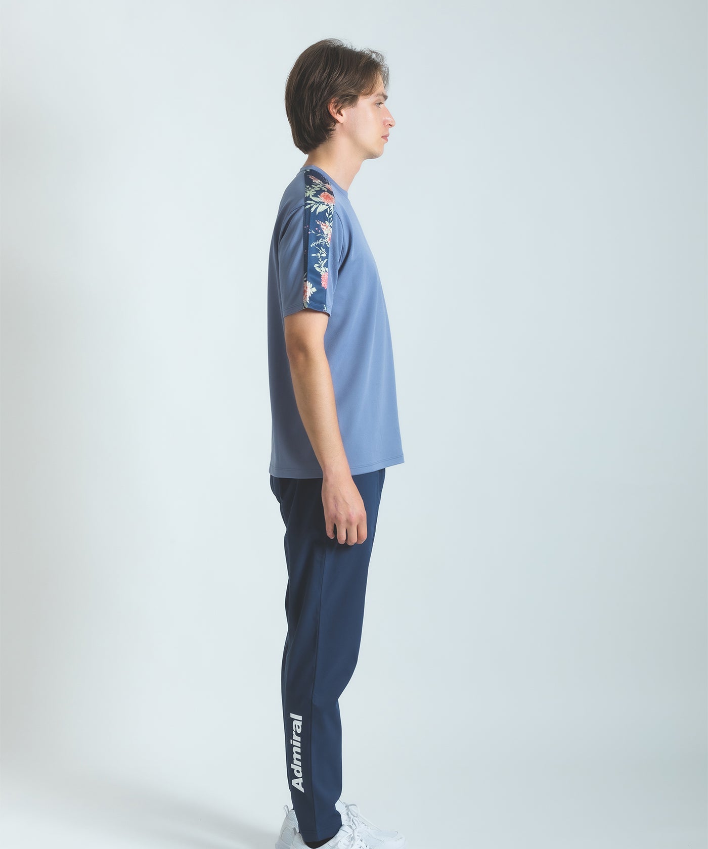 ショルダーフラワーグラフィックTEE ATMA506 – ADMIRAL
