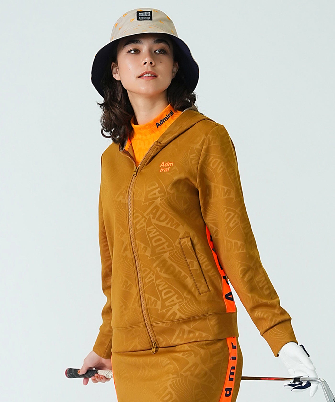 ADMIRALGOLFアドミラルゴルフ　フルジップ　レディースL【美品】 アドミラル ゴルフ（Admiral GOLF）（レディース）ゴルフ リボン