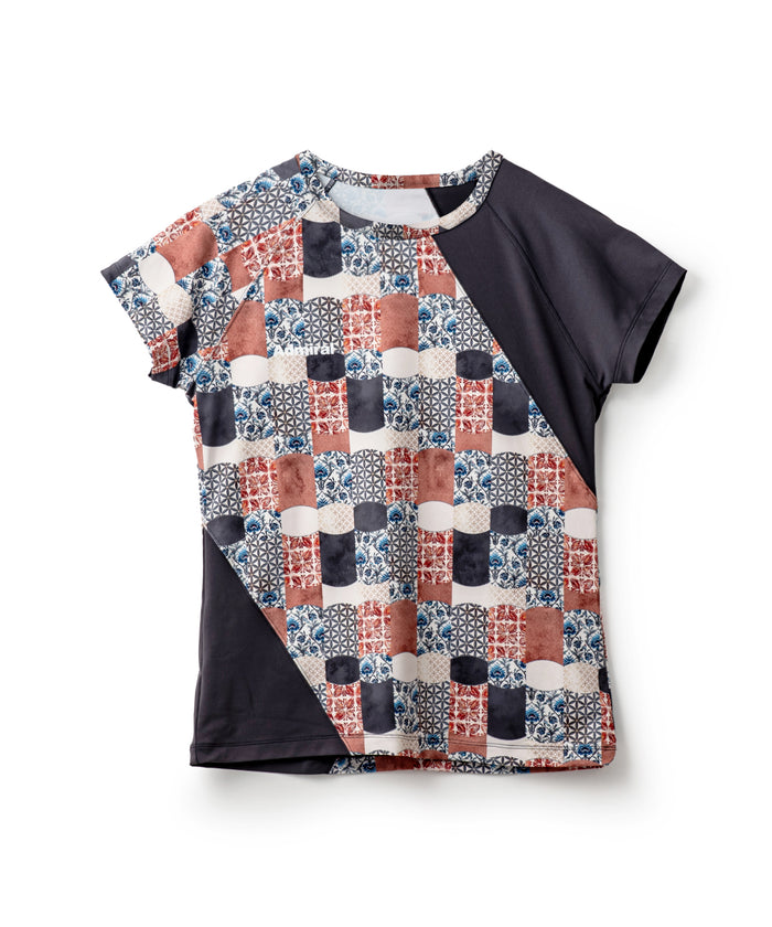 Asymmetrical Slash Graphic TEE ATLA430