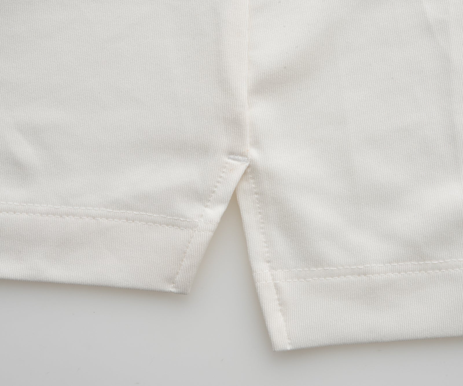 スリットヘムグラフィックTEE ATLA502 – ADMIRAL