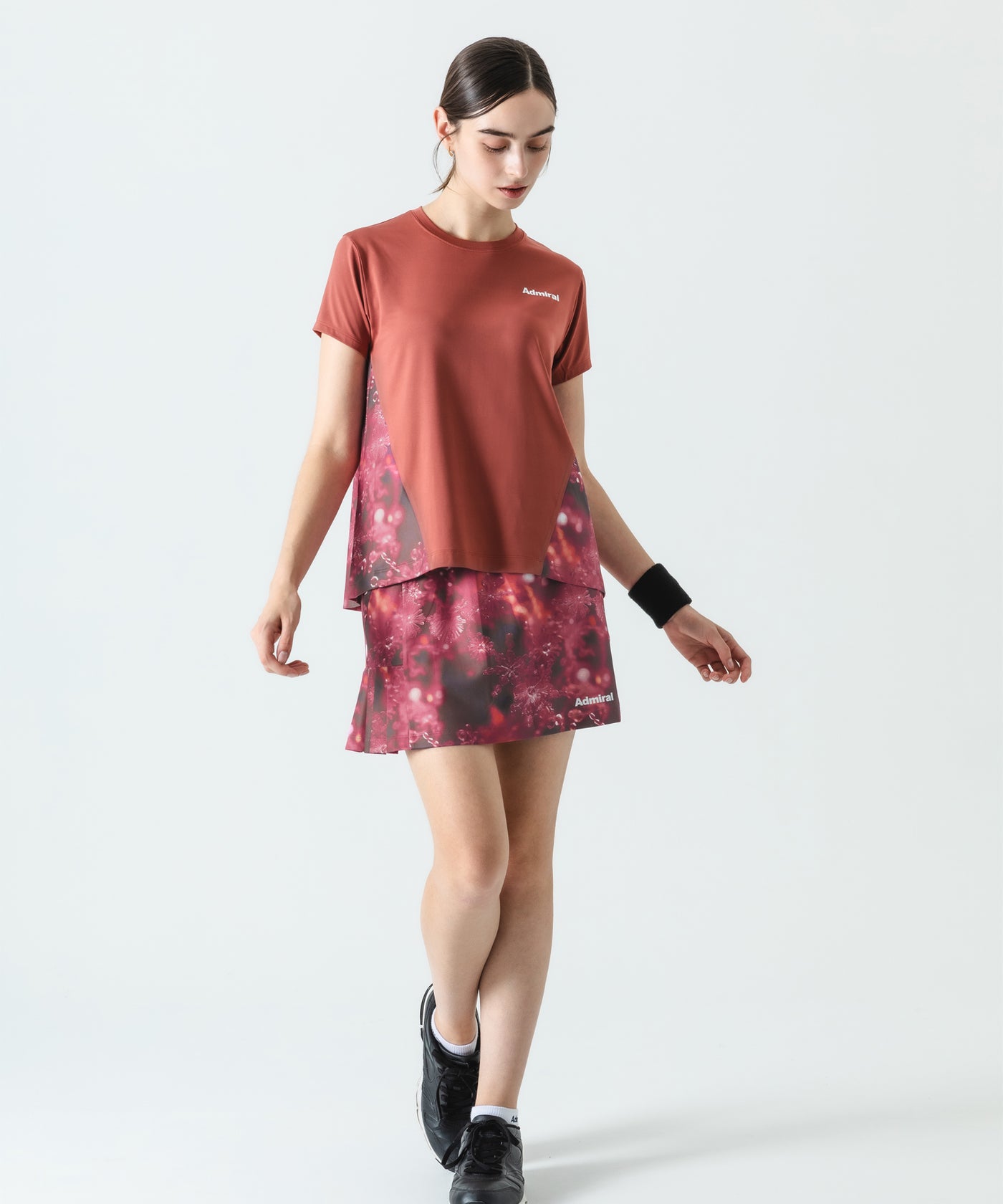 新品未使用　Admiral レディススコート ATLA535 BK M サイドヘムプリーツグラフィックスコート ATLA535 – ADMIRAL