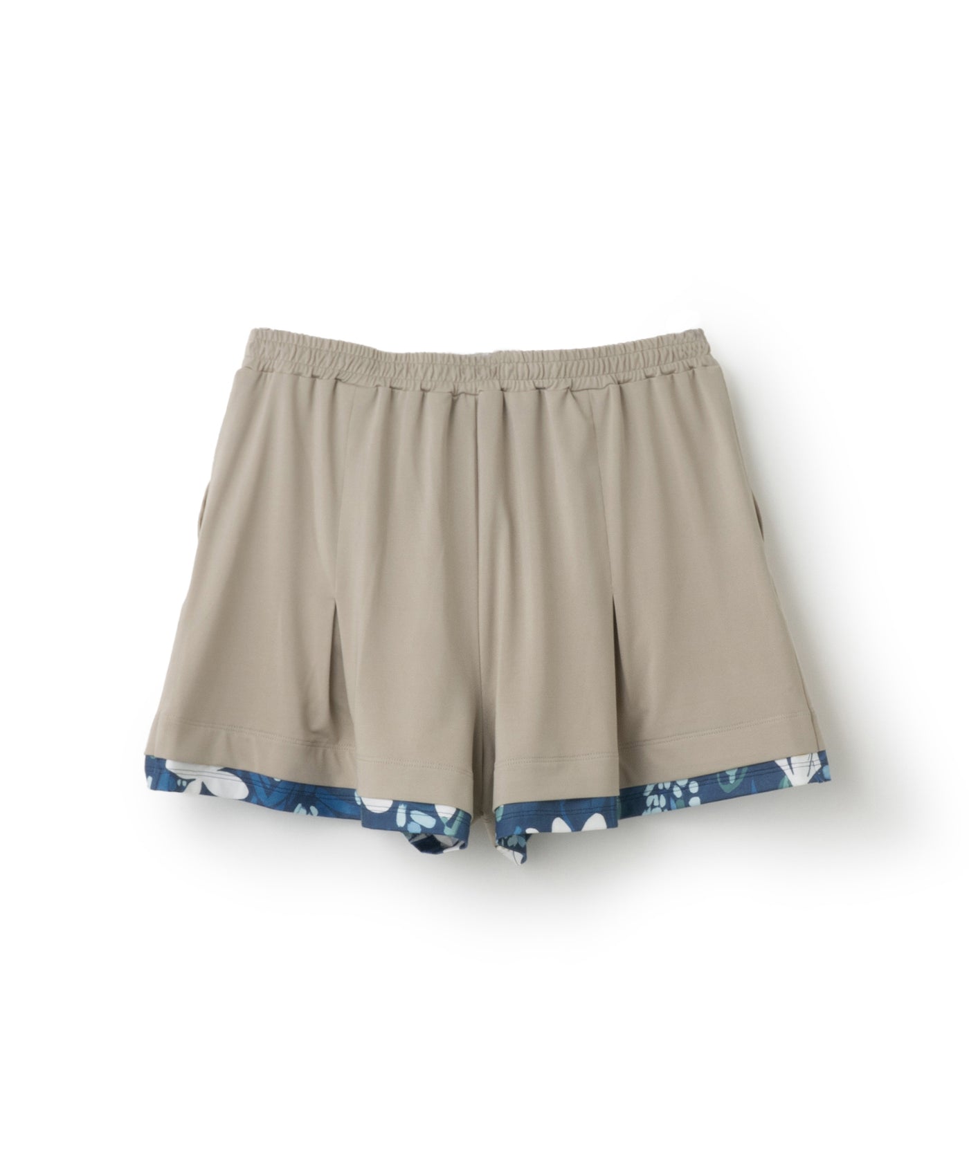 タックフレアグラフィックヘムショーツ ATLA537 – ADMIRAL