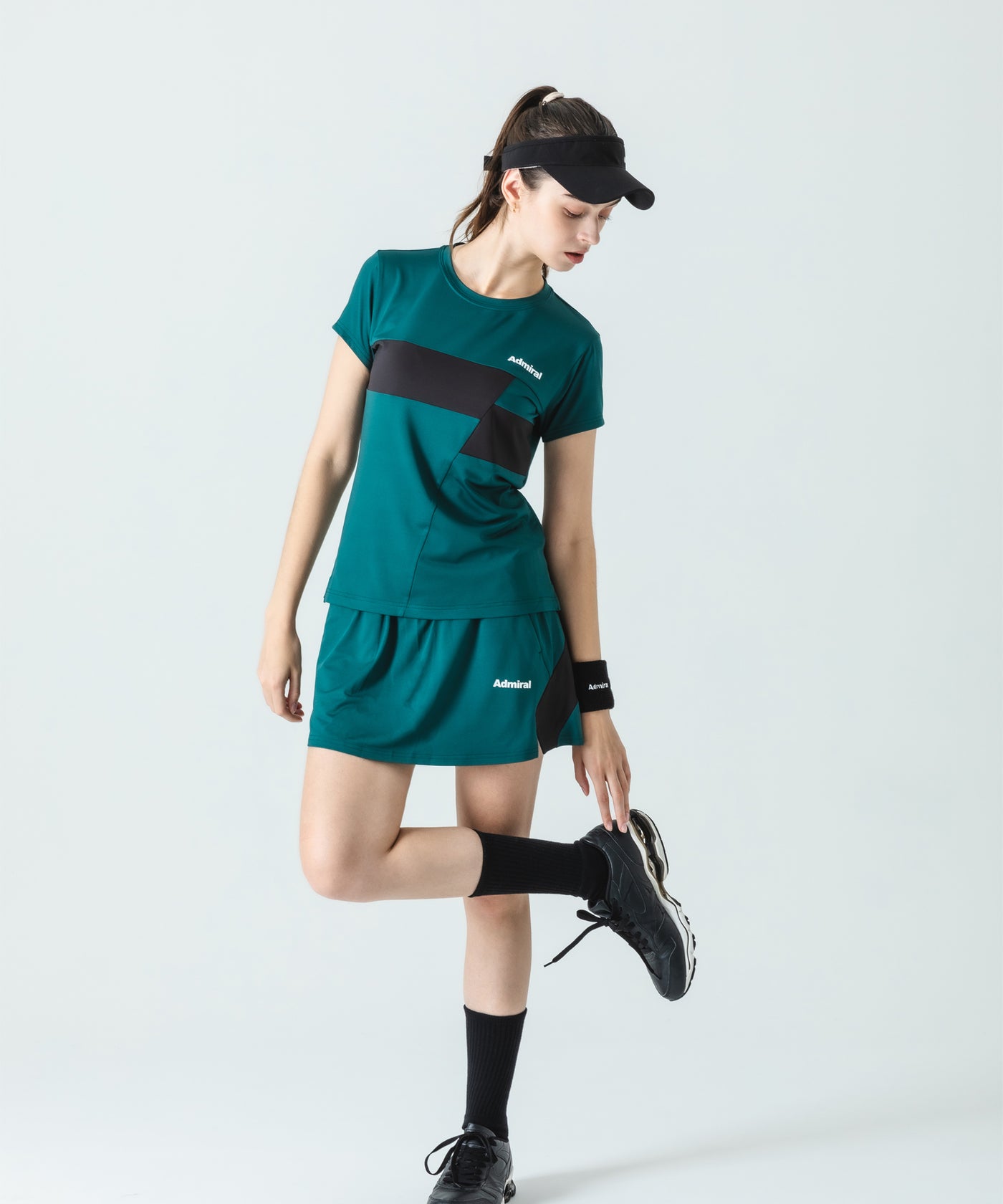 アドミラル Admiral テニス　フレアスコート ATLA542　Мサイズ バイカラーラインフレアスコート ATLA542 – ADMIRAL