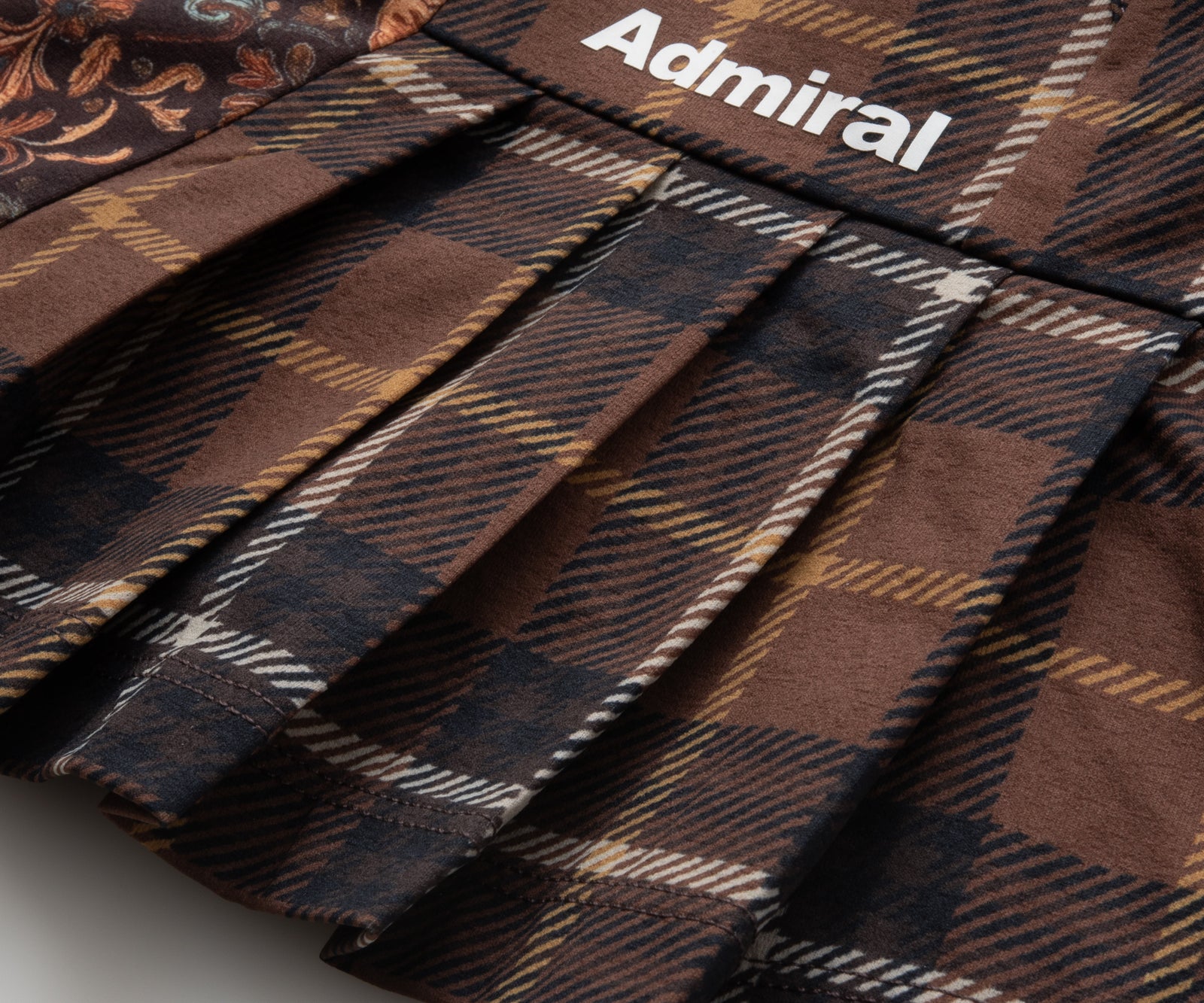 Admiral スコート ATLA551 Lサイズ BRW サイドプリーツアソートグラフィックスコート ATLA551 – ADMIRAL