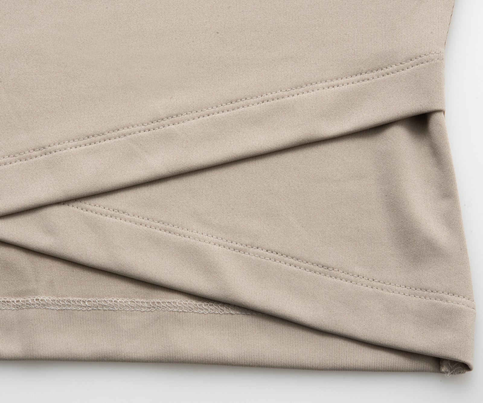 スリットヘムL/Sプルオーバー ATLA567 – ADMIRAL