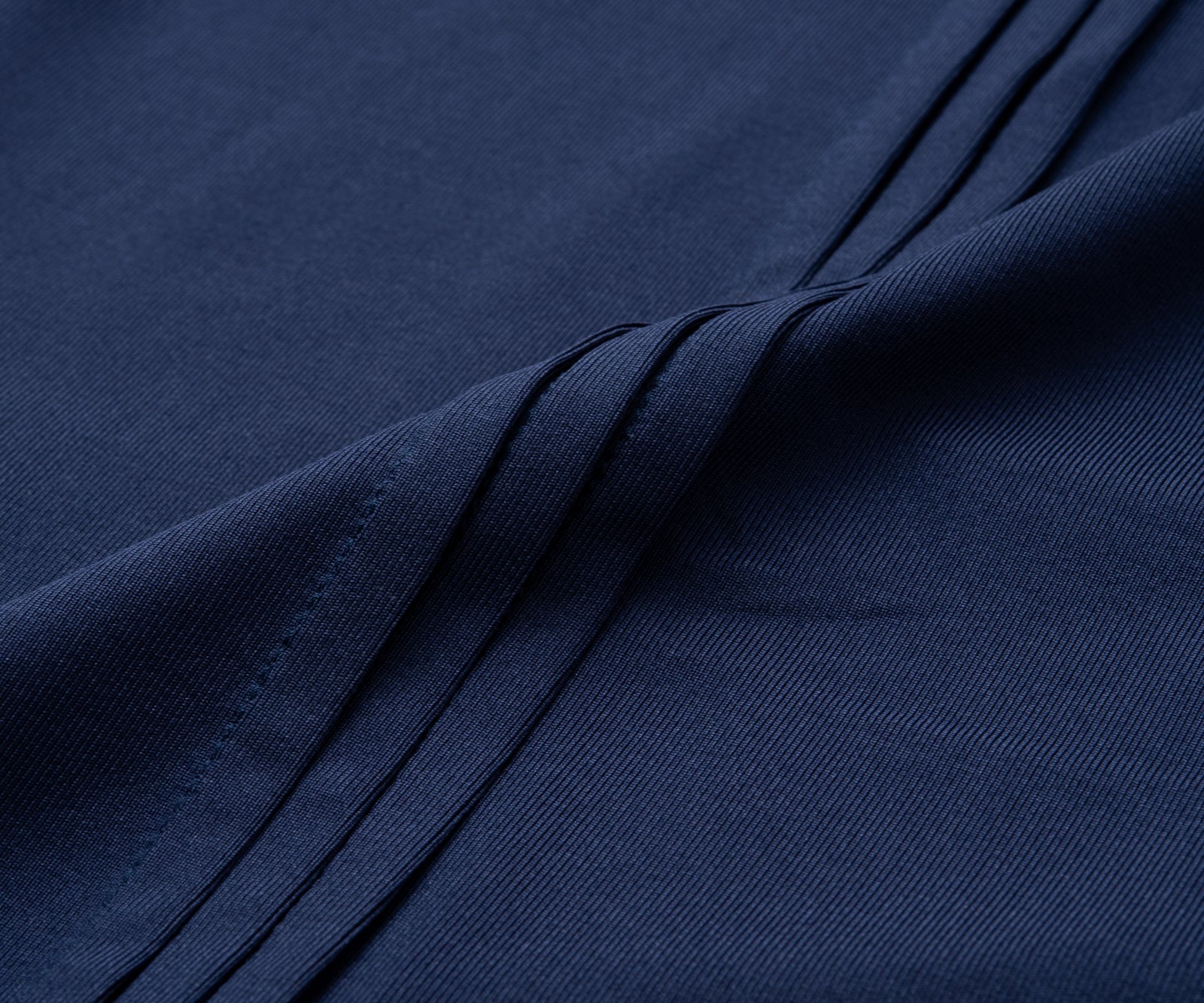 フロントピンタックTEE ATLA609 – ADMIRAL