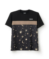 フロントライングラフィックTEE ATMA515
